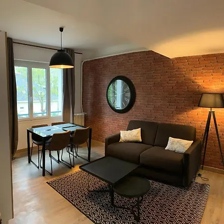 Apartment Industriel A 5 Min Du Centre Ville *